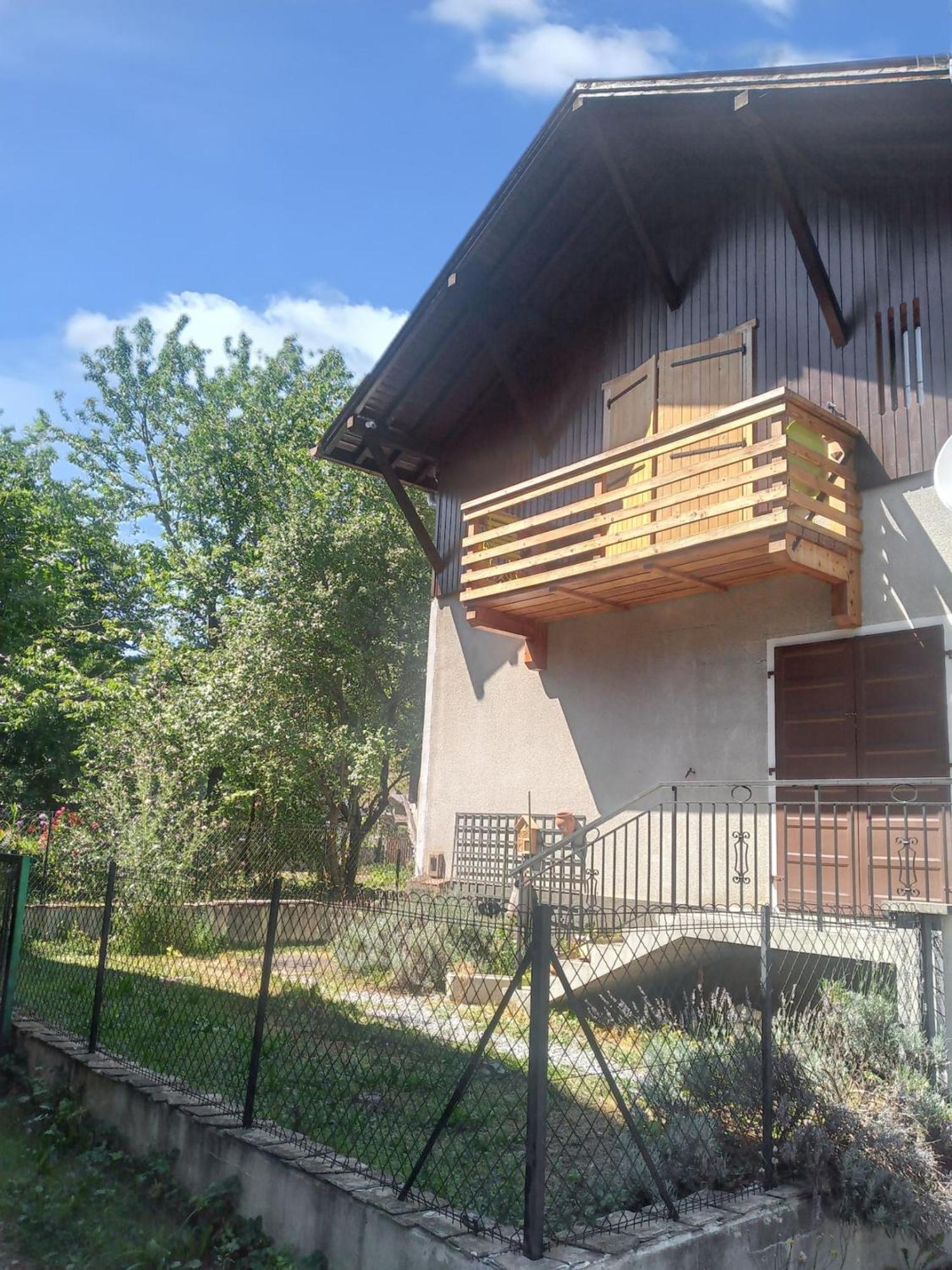 Studio Confortable A Taninges 25 M² Avec Vue Sur Jardin Dış mekan fotoğraf